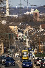 Ruhrbahn tram, city centre traffic, Hobeisenstrasse, in front, Martin-Luther-Strasse, in the