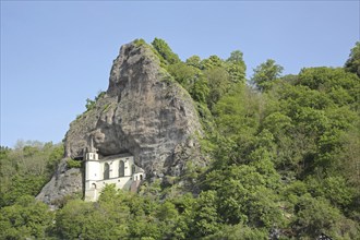 Rock church built in 1484 and landmark, rock, cliff, mountain, stone wall, Idar-Oberstein,