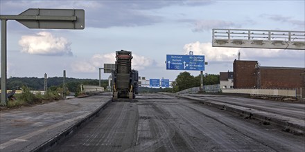 Construction work on the A 40 motorway, full closure until November 2024, Bochum, North