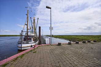 Fishing cutter Hein Godenwind at the Varel lock in Varel, district of Friesland, Lower Saxony,