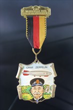 Commemorative medal with portrait of Count Zeppelin, Zeppelin Museum Friedrichshafen,