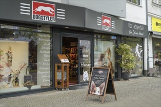 Dogstyler, dog supplies, Clayallee, Zehlendorf, Steglitz-Zehlendorf district, Berlin, Germany,