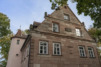 Former manor house Schmausenschloss, dated 1682, today a branch of the Nuremberg Music School.