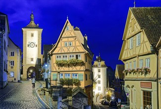 Plönlein and the Spitalgasse with the Siebersturm in the old town centre of Rothenburg ob der