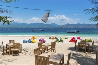 Beach restaurant, bistro, gastronomy, beach, sea, ocean, culture, holiday, travel, tourism, Gili