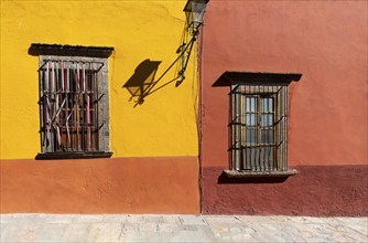 Mexico, Colorful buildings and streets of San Miguel de Allende in historic city center, Central