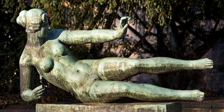 Fountain sculpture entitled L'Air by Aristide Maillol, classical modernism, Hanover, Lower Saxony,