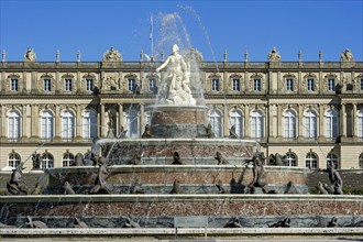 Latona Fountain, Latona Fountain, fountain with statue of the goddess Latona, castle park,