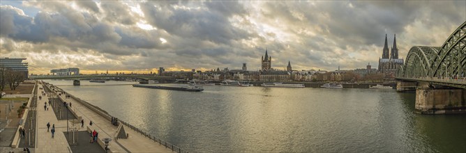 City panorama of Cologne, Deutzer Rheinufer, Rhine, Kranhaeuser, Old Town, Cologne Cathedral and