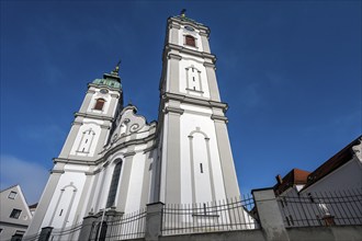 Former collegiate church of St Peter, a Roman Catholic parish church, Bad forest lake, Upper