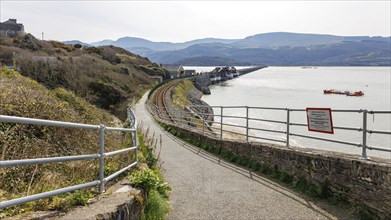 BARMOUTH, GWYNEDD UK, APRIL 09 : View down to the viaduct in Barmouth, Gwynedd on April 09, 2023