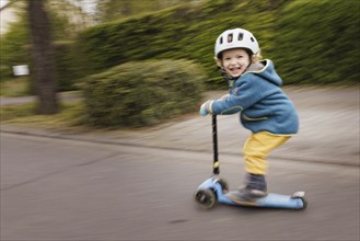 Child in road traffic, Bonn, 03.04.2024