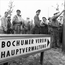 The spontaneous strikes, here at the Bochumer Verein (Krupp) l in Bochum on 15.9.1969, went down in