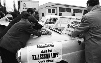 The IG Metall union used a motorcade to promote its demands for higher wages, co-determination,