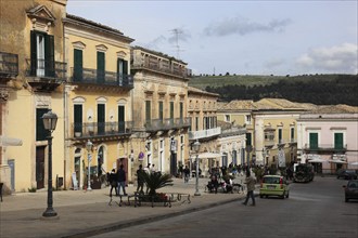 Old town of Ragusa, houses Piazza Duomo in the late Baroque district of Ragusa Ibla, Unesco World