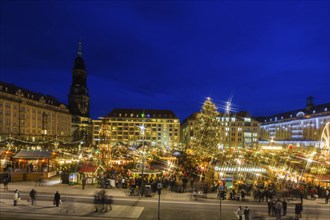 DEU Saxony Dresden Striezelmarkt, which has been held since 1434, is the oldest Christmas market in