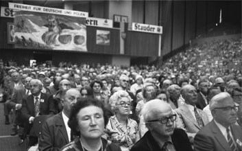 The meeting of the Landsmannschaft Schlesien der Vertriebenenverbaende on 16.05.1975 in the