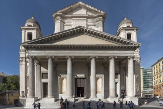 Basilica della Santissima Annunziata del Vastato, consecrated in 1520, Piazza della Nunziata, 4,