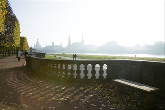 DEU Saxony Dresden Dresden Silhouette