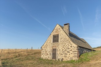 Traditional sheepfold renovated in stone in Aubrac. Cevennes, France, Europe