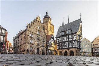 Town view Alsfeld, market place with wine house, town hall, tower of the Walpurgis church and