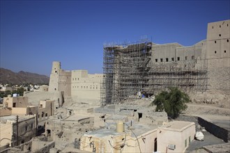 Bahla, Hisn Tamah Fortress, Hisn Tamah Fortress, probably built in the 17th century by the Nabhani