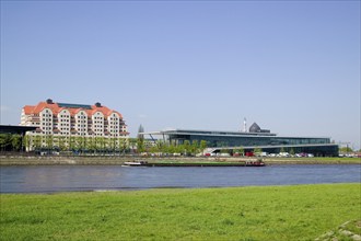 Erlweinspeicher, Maritim Hotel