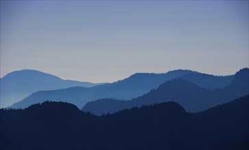 Morning atmosphere, mountain silhouette on the Postalm, Osterhorn group, Salzkammergut, Salzburg