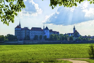 Torgau city silhouette seen from the east