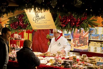 The Striezelmarkt, which has been held since 1434, is the oldest Christmas market in Germany and