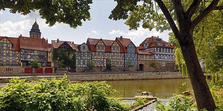 Town view with half-timbered houses and the river Fulda, Hann. Münden or Hannoversch Münden, Lower