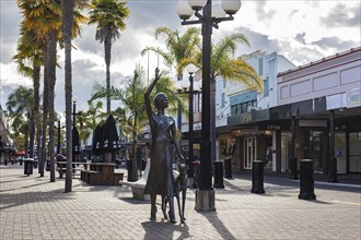 Bronze statue, Napier, New Zealand, Oceania