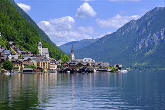 Hallstatt am Hallstätter See, Salzkammergut, Upper Austria, Austria, Europe