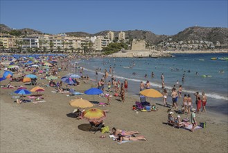 Platja de L'Ampolla Beach with fortress, Moraira, Alicante, Costa Blanca, Spain, Europe