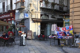 Old town of Palermo, street café, restaurant on the Piazza San Dominica, Sicily, Italy, Europe