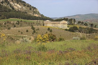 Temple of Hera, Temple of Hera in the former ancient city of Segesta, the province of Trapani,