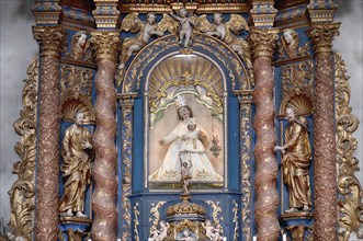 Madonna figure, altar of Our Lady of the Rosary, side altar, church Basilica Parrocchiale SS.