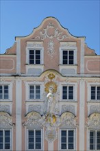 Market square with rococo stucco facades on the town houses, Obernberg am Inn, Innviertel, Upper