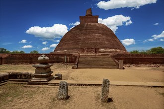 Jetavaranama dagoba ancient buddhist stupa. Anuradhapura, Sri Lanka, Asia