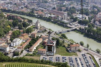 Cable car, River Adige, Trento, Tyrol, Italy, Europe