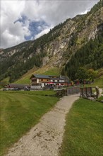 Wooden bridge, hiking trail along the Stillup stream, Gasthof Stilluper Haus, Stilluptal,