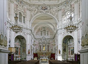 Central room with dome, stuccoes by Domenico Beltramelli, Madonna del Popolo, Baroque, Cherasco,