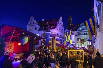 The nostalgic Christmas market in the stable yard of Dresden's Residence Palace also offers quiet