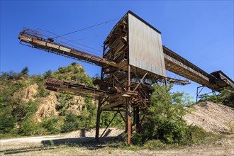 Conveyor system and sorting plant in the disused Vatter porphyry quarry, Dossenheim,