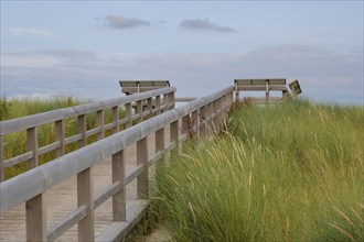 Hozsteg to the viewing platform on the dunes, Norddeich, Norden, East Frisia, Lower Saxony,