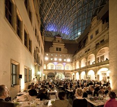 Residential palace small courtyard