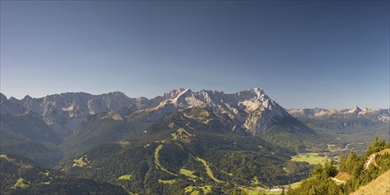 Panorama from Wank, 1780m, onto the Wetterstein Mountains with Alpspitze 2628m, Jubiläumsgrat and