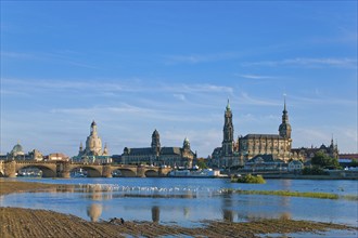 Dresden silhouette, with a view from the Neustädter Elbufer to Dresden's historic city centre. The