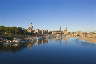 DEU Saxony Dresden Dresden Silhouette