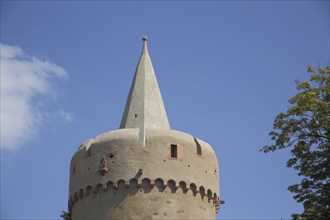 Witches' tower with spire and battlements, Gelnhausen, Hesse, Germany, Europe